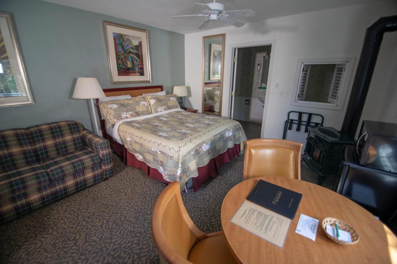 Coachlite Inn Sister Bay Bagian luar foto
